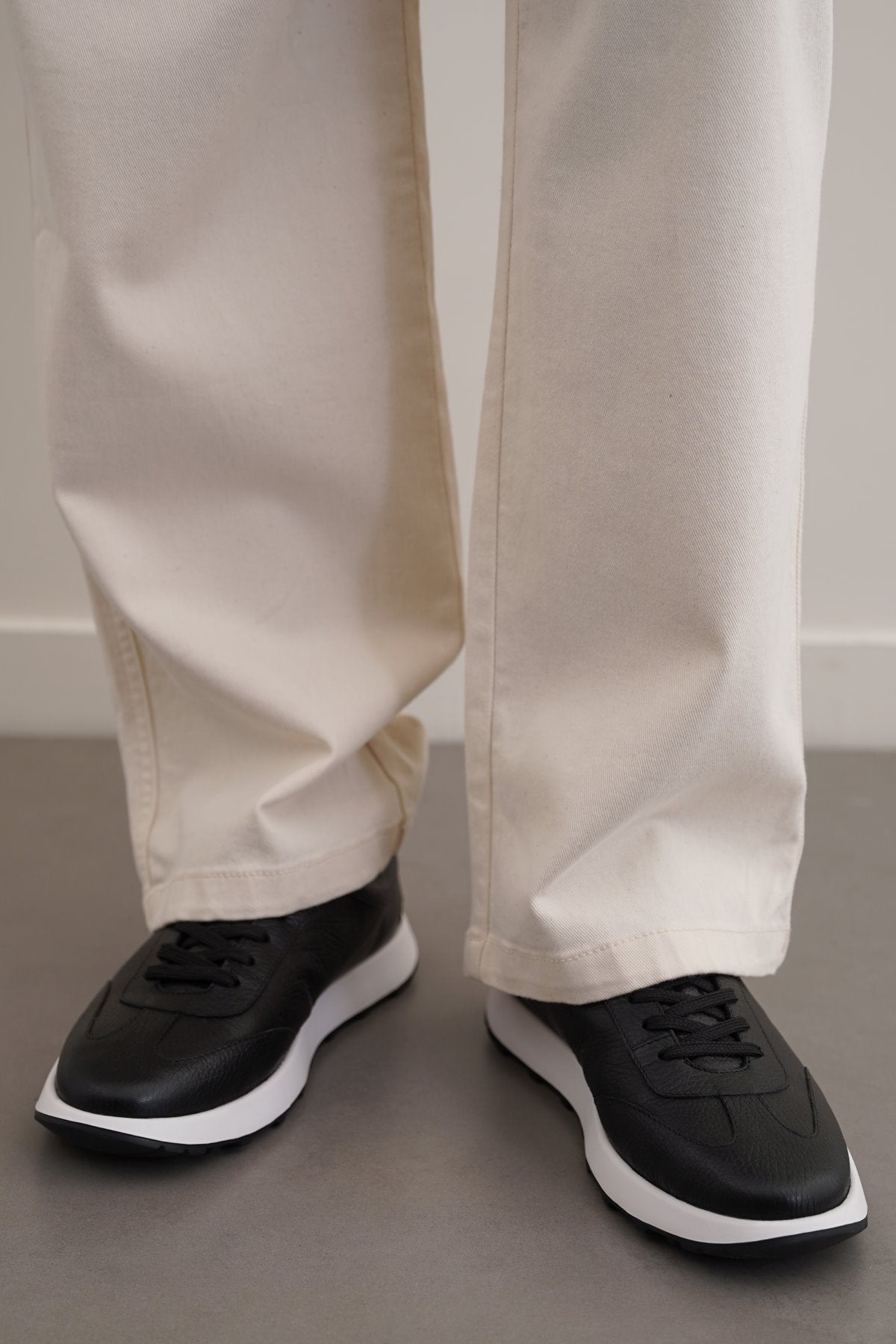 AIR LEATHER SNEAKERS