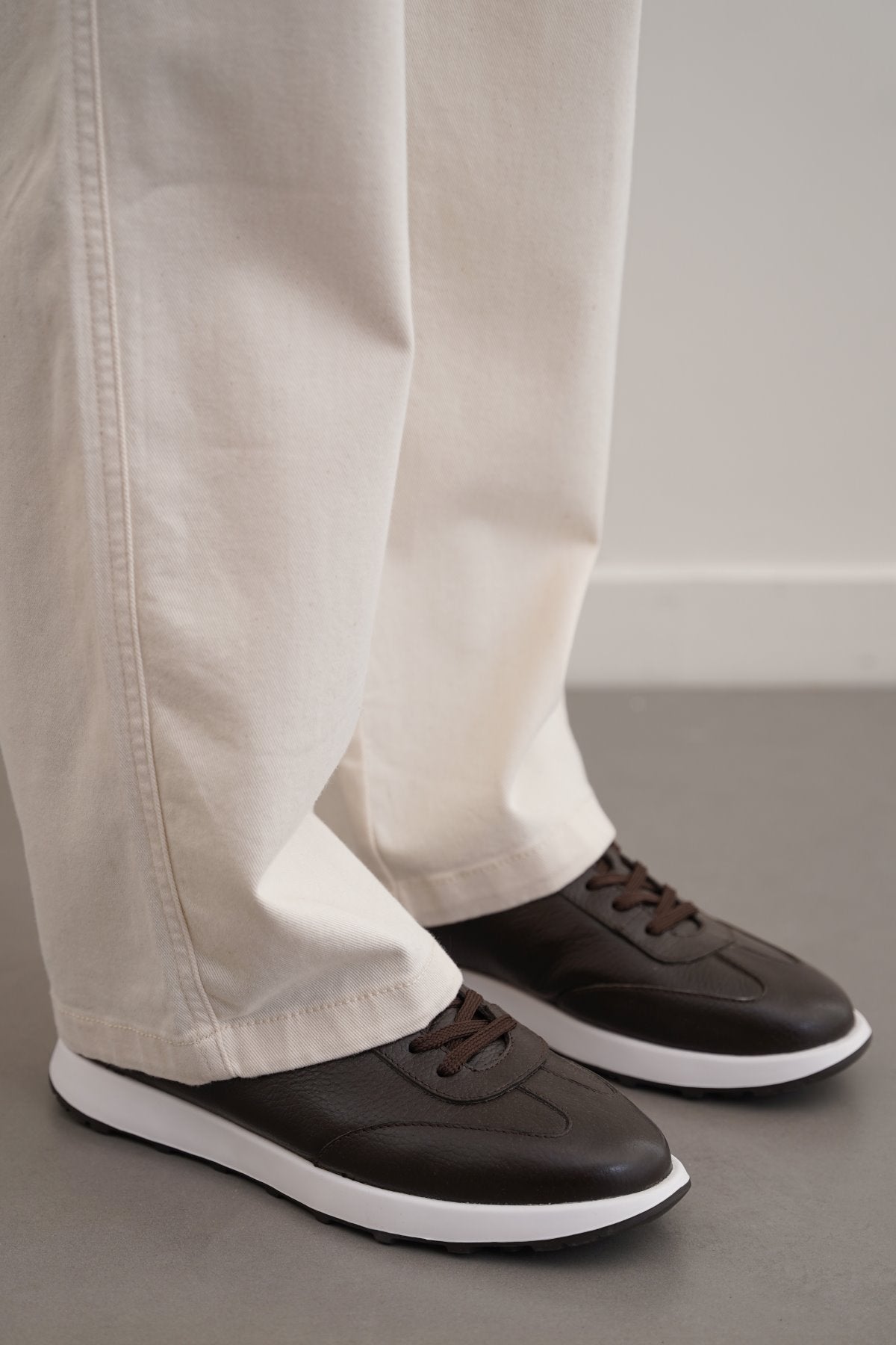 AIR LEATHER SNEAKERS