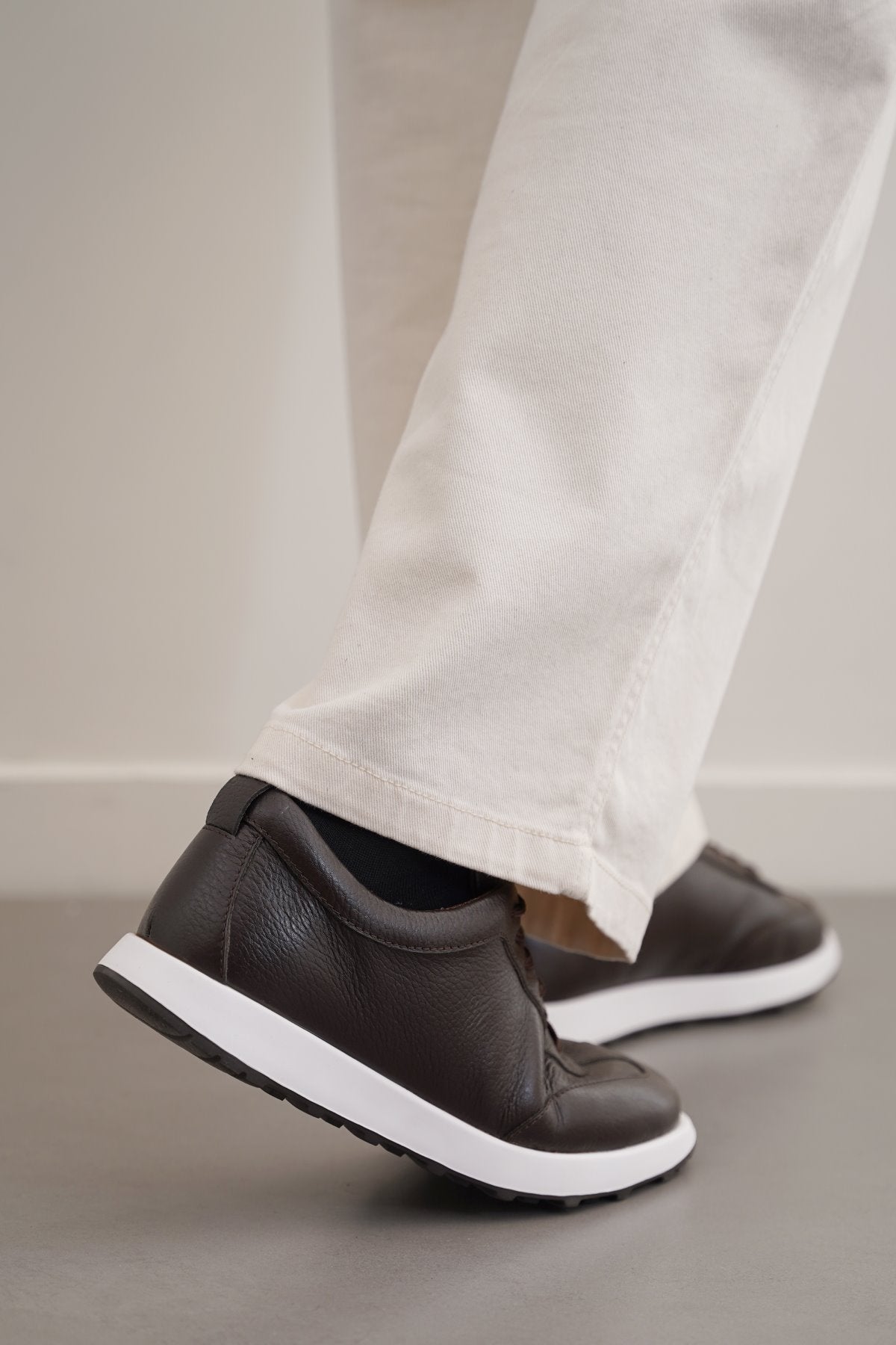 AIR LEATHER SNEAKERS