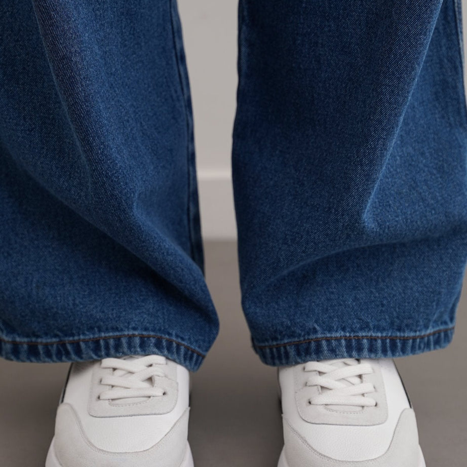 AIR LEATHER SNEAKERS